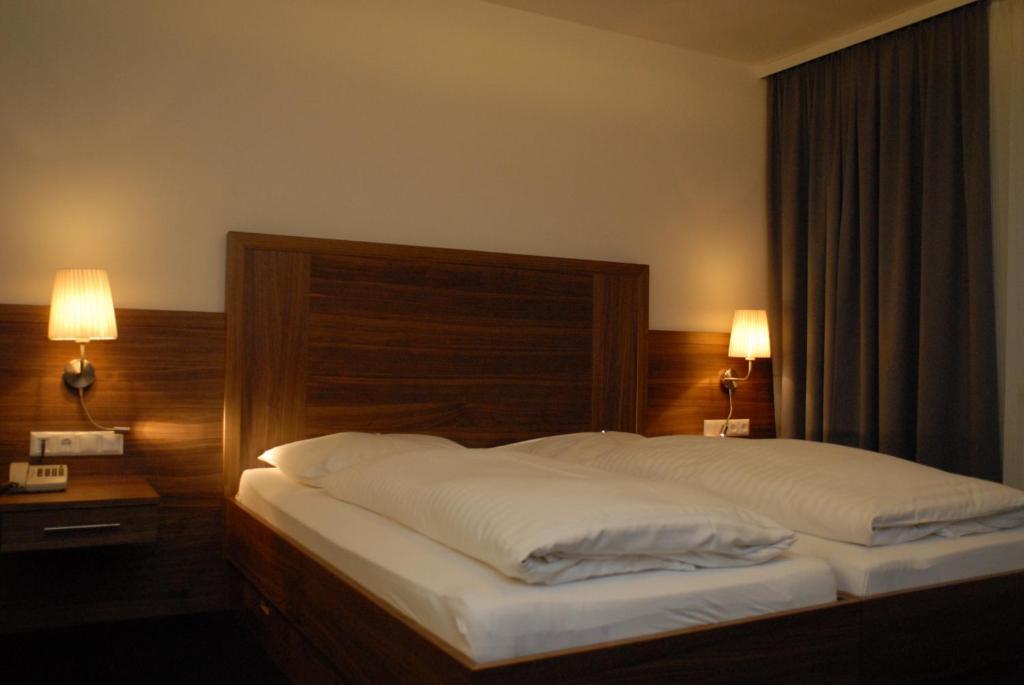Pension Am Kurpark Viena Habitación foto