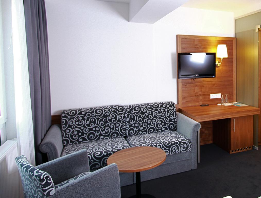 Pension Am Kurpark Viena Habitación foto